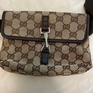 Authentic vintage Gucci supreme monogram belt bag